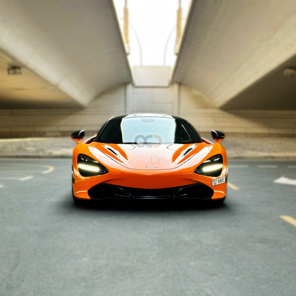 McLaren 720S 2022