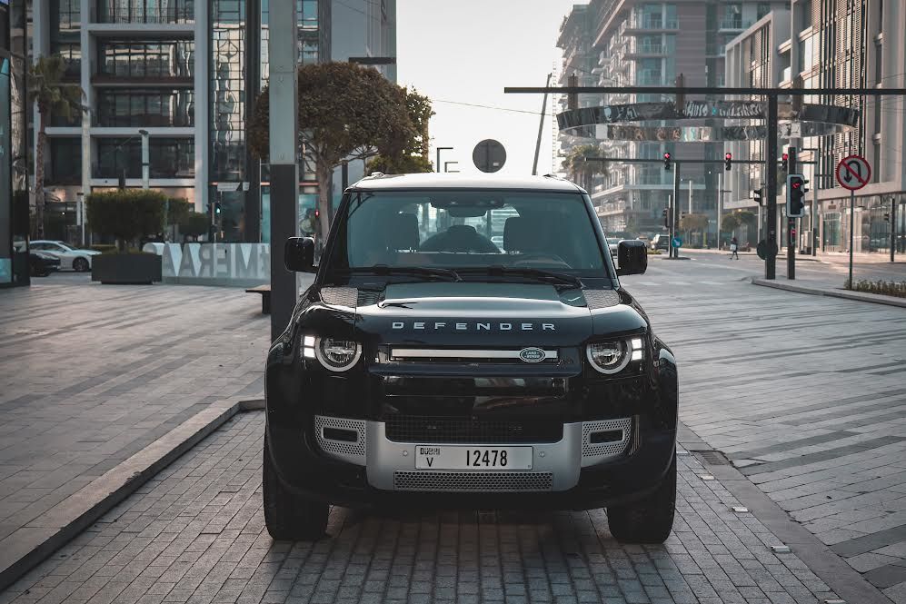 LAND ROVER DEFENDER