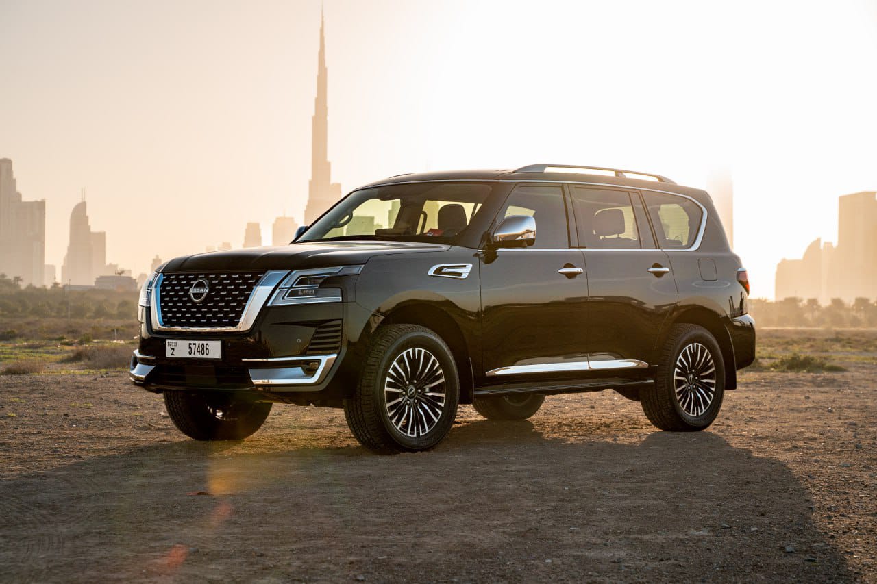 Nissan Patrol Platinum V6 (Black), 2023