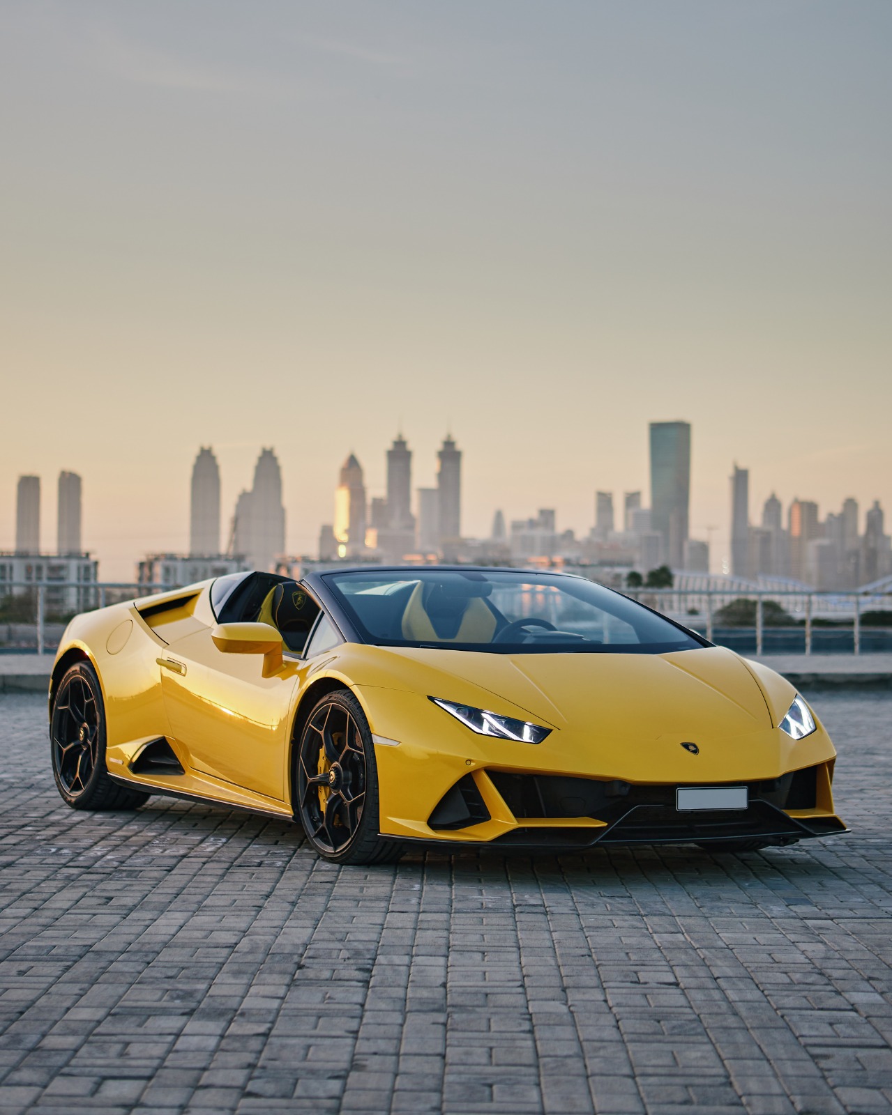 Lamborghini Evo Spyder (Yellow), 2021