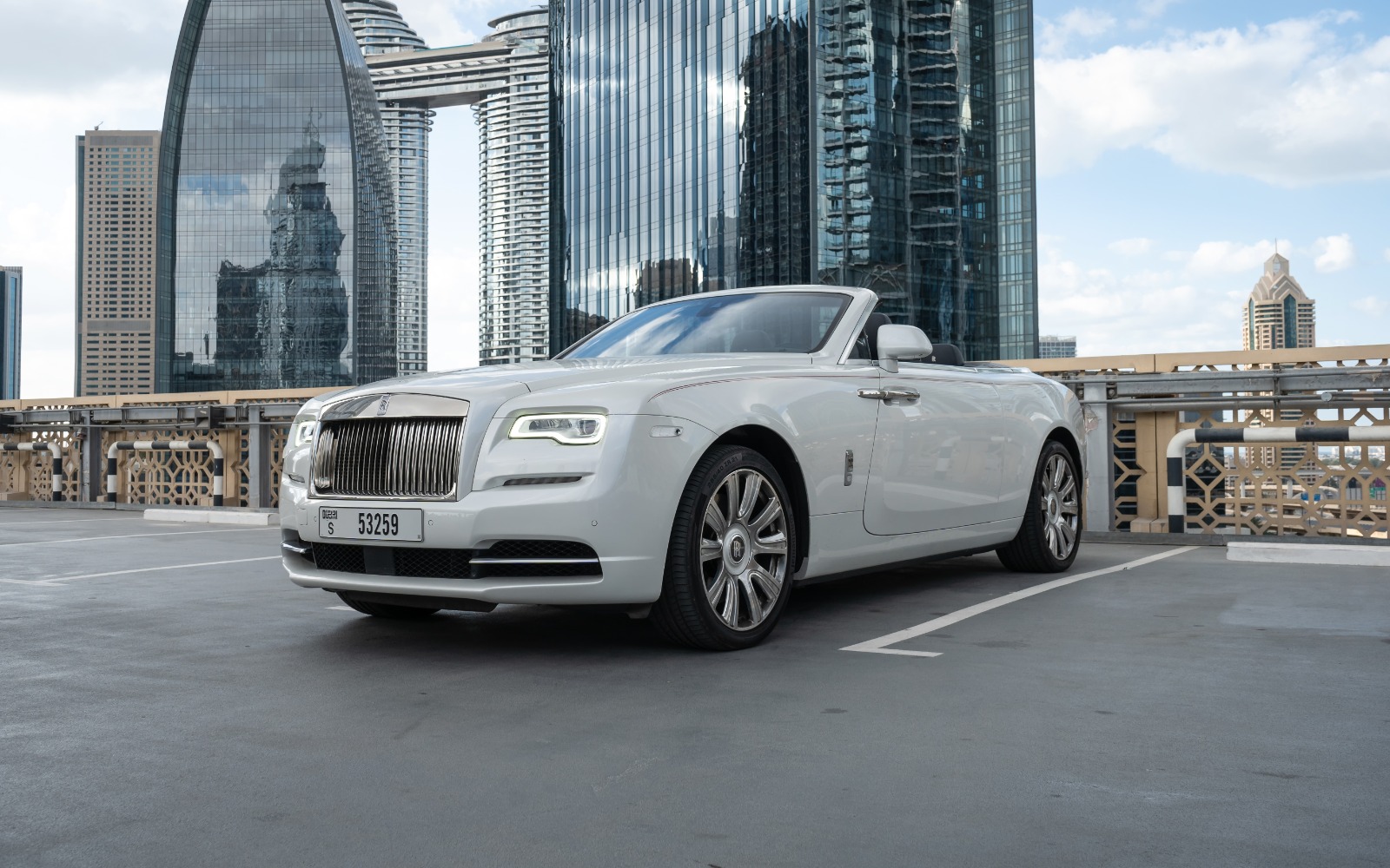 Rolls Royce Dawn (White), 2019