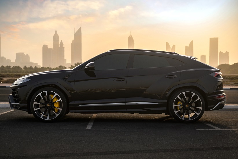 Lamborghini Urus Pearl Capsule