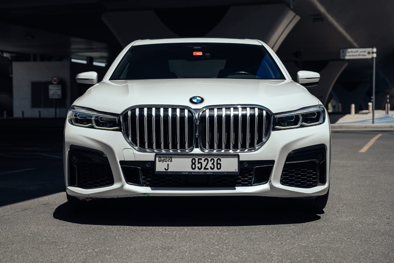 BMW 730Li 2021