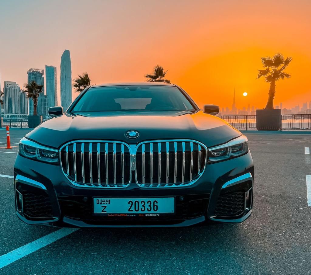 BMW 740i 