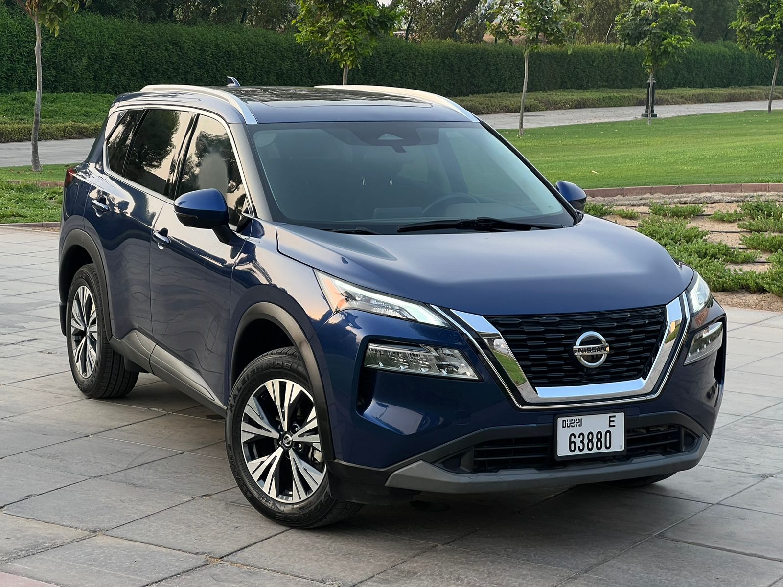 NISSAN ROGUE