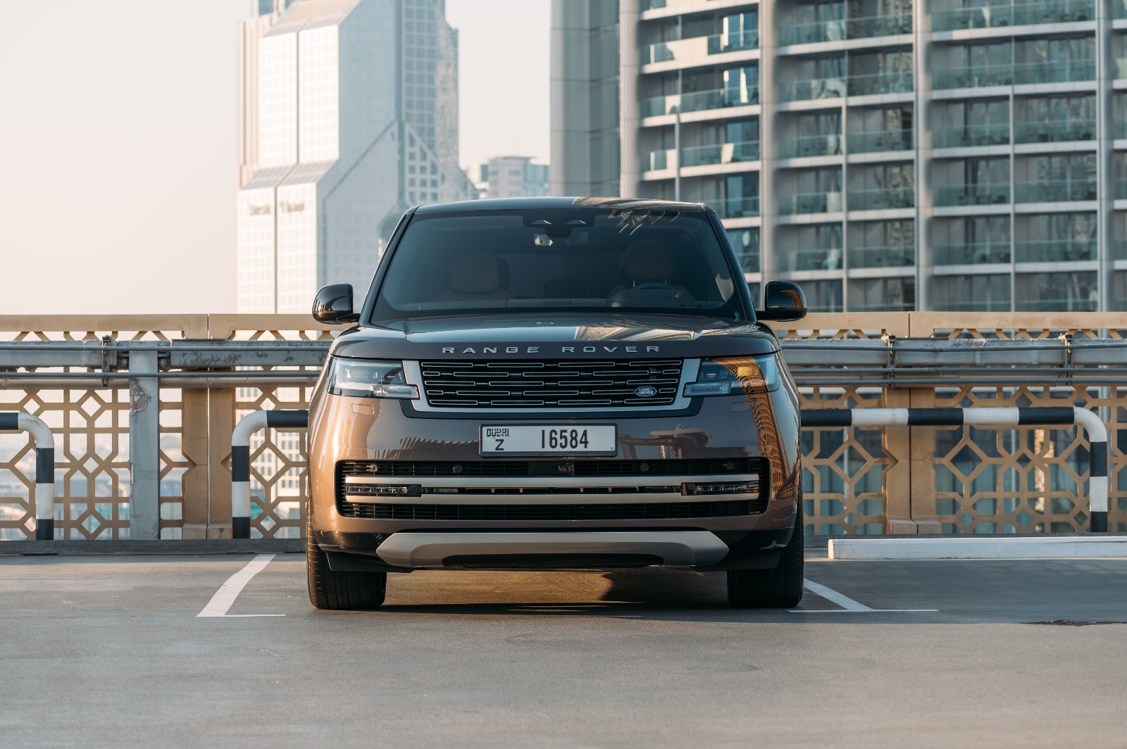 Range Rover Vogue HSE (Grey), 2023