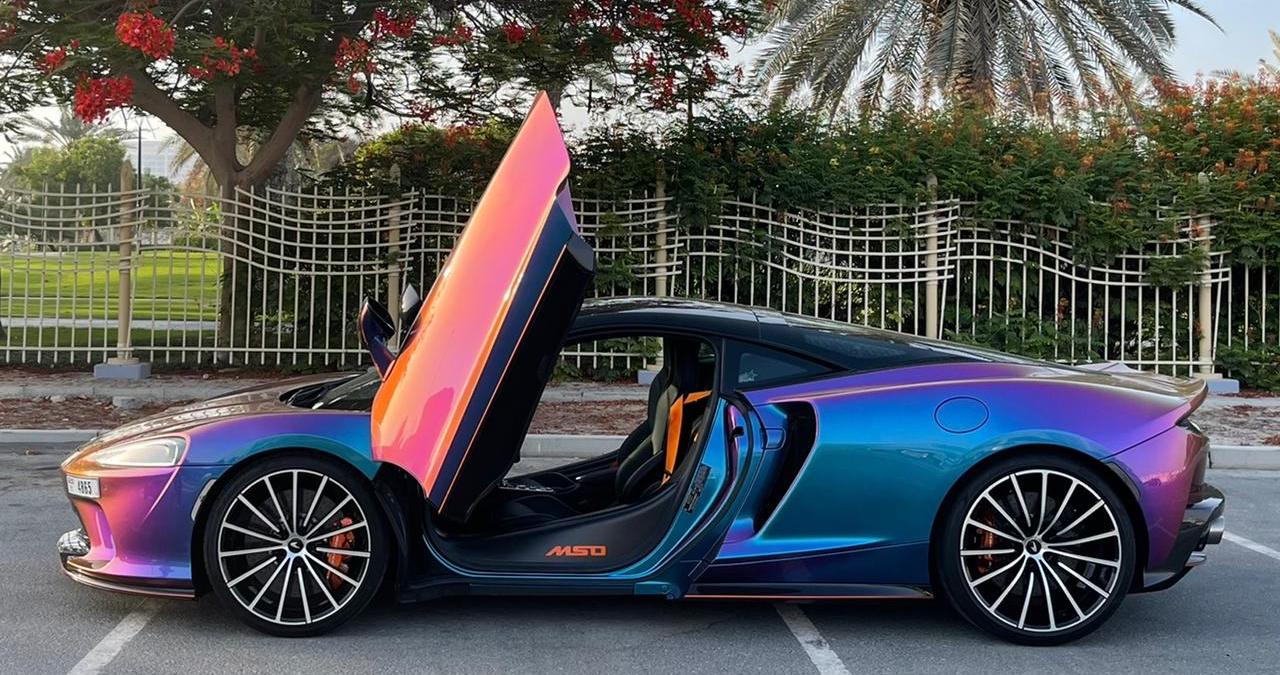 McLaren GT Tricolor