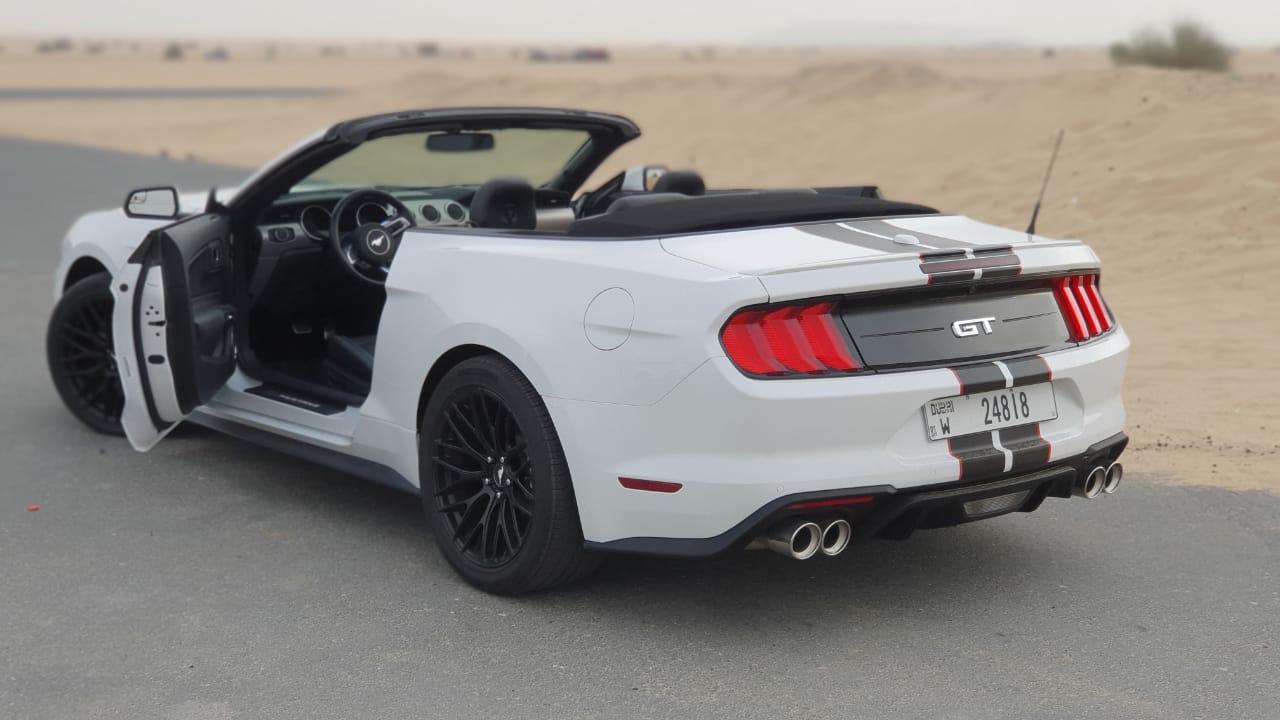 Ford Mustang GT Convertible 