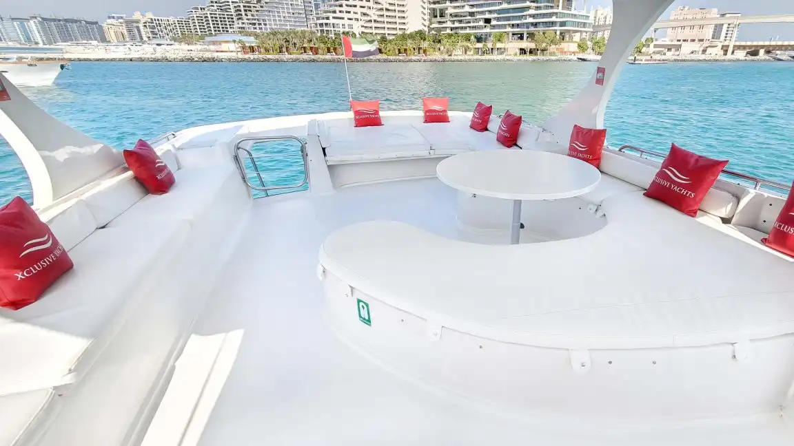 29th Apr, 3 hours, 64ft Yacht