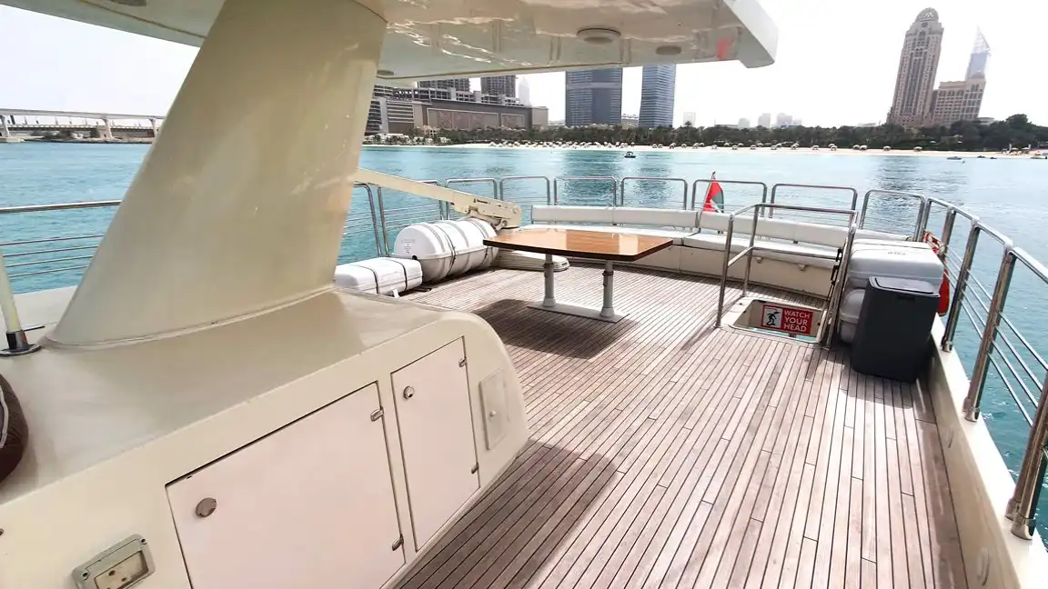 XCLUSIVE YACHTS : X25 - 80Ft Luxury Yacht