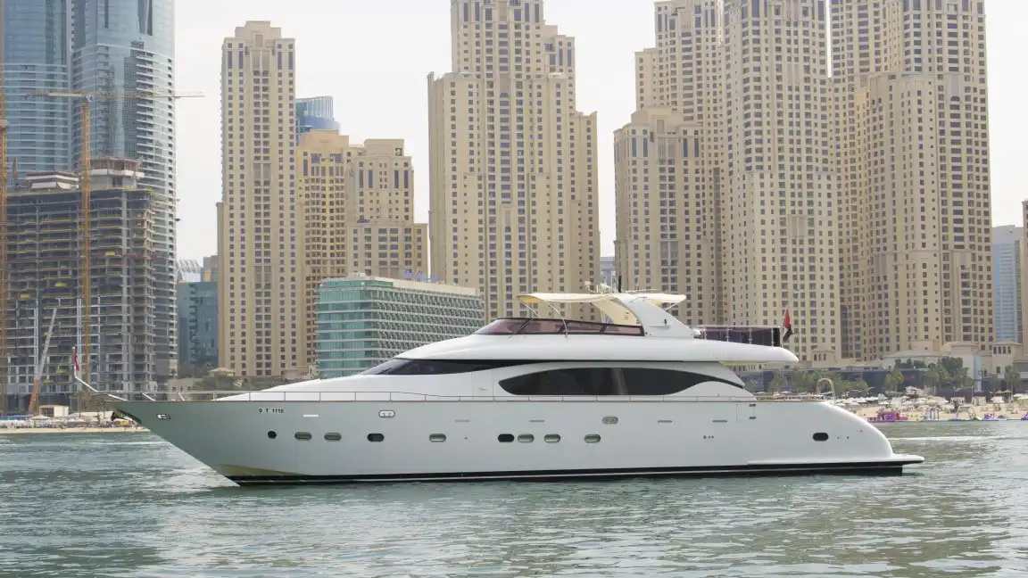 84ft Luxury Yacht (X16)