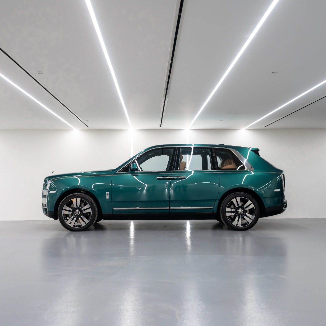 Rolls-Royce Cullinan Imperial Jade