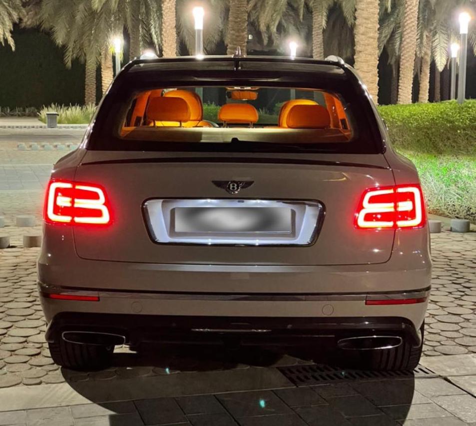 Bentley Bentayga  V12