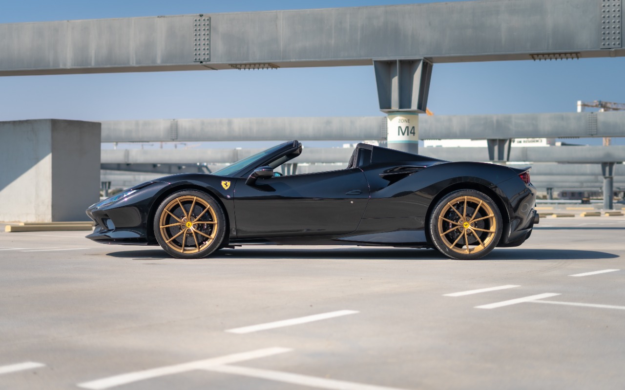 Ferrari F8 Spider