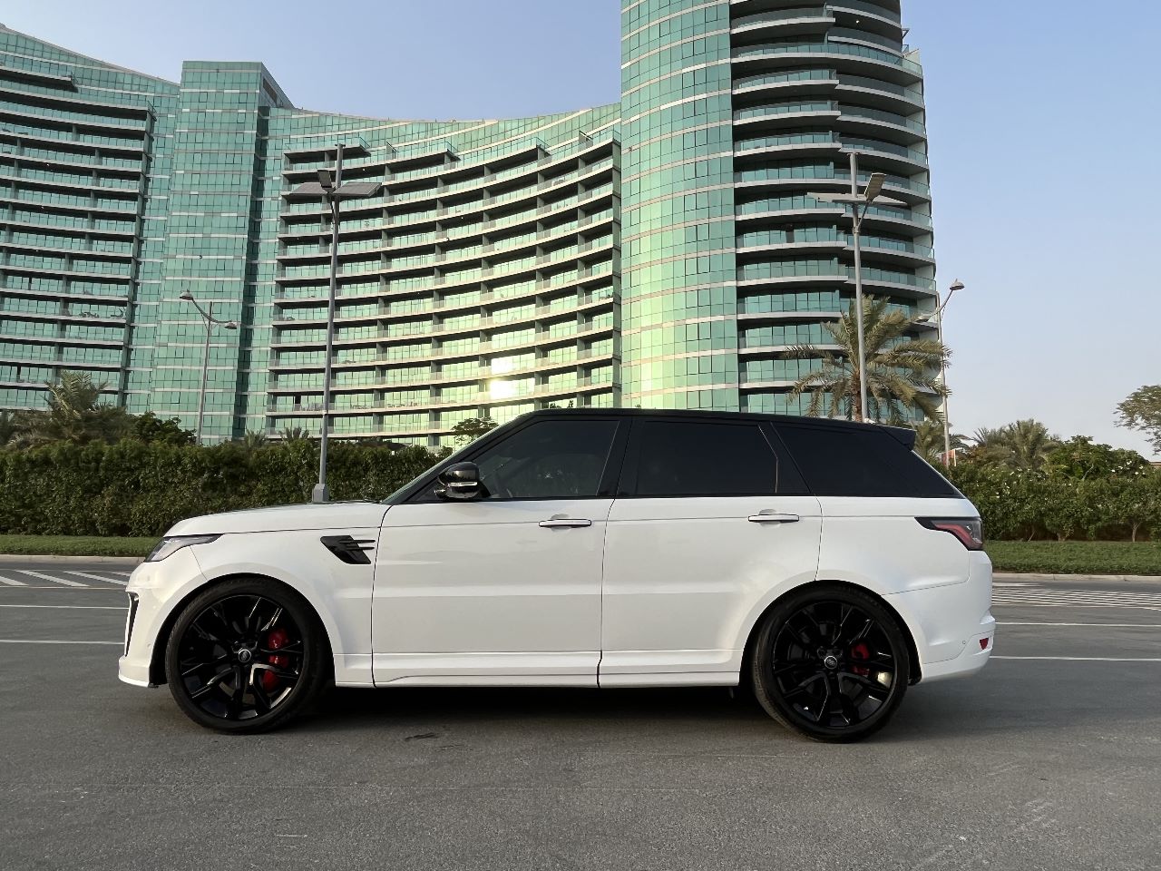 RANGE ROVER SPORT HST - SVR kit 