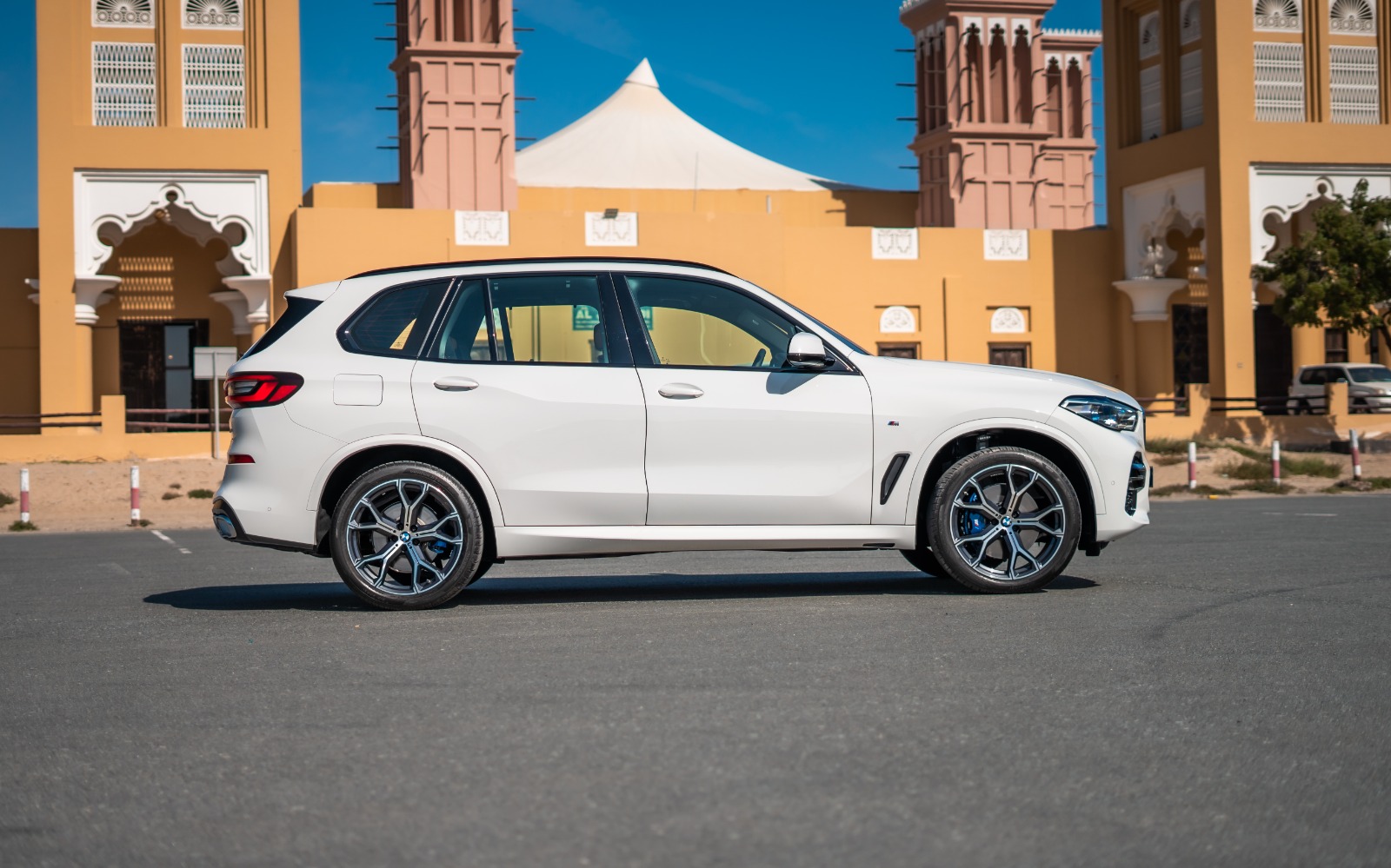 BMW X5 (White), 2023