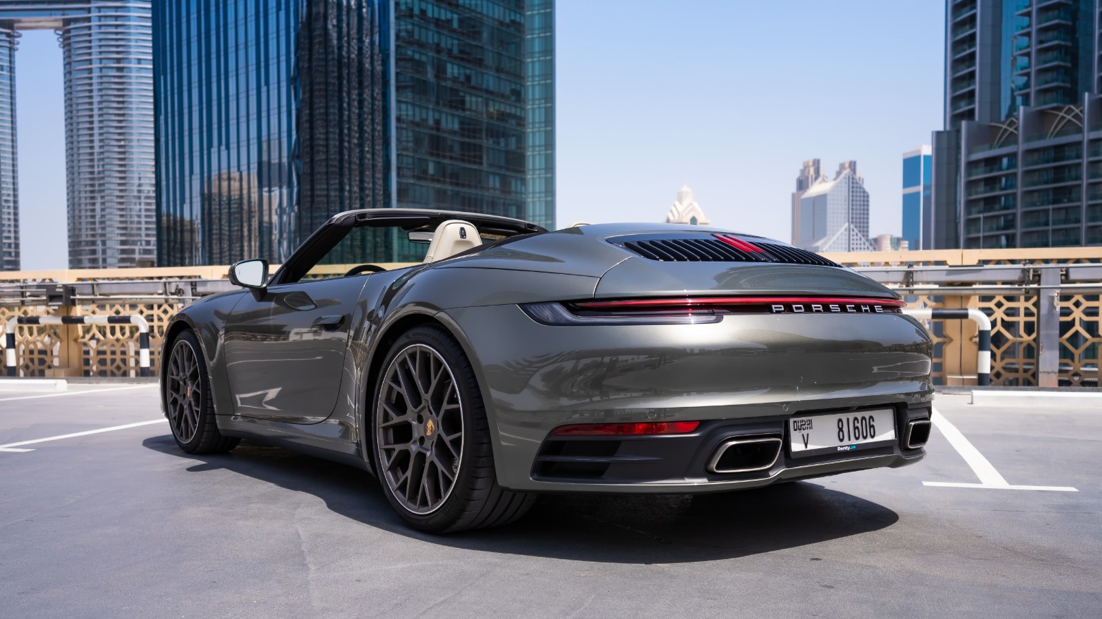 Porsche 911 Carrera Cabrio (Grey), 2021