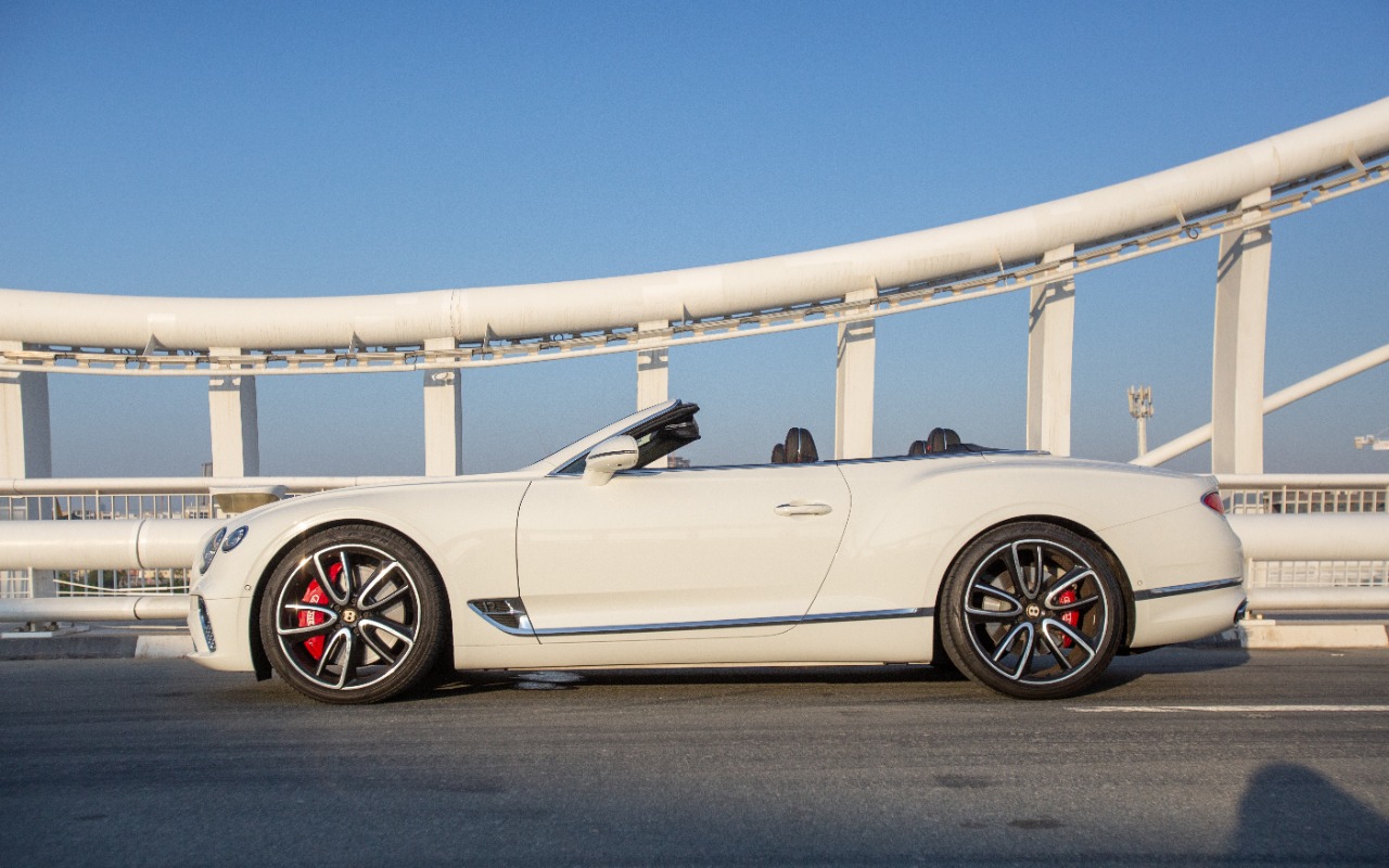 Bentley Continental GTC V12 (White), 2021