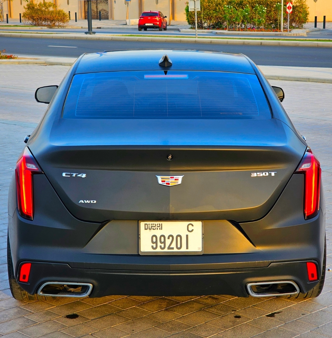 CADILLAC LUXURY CT4