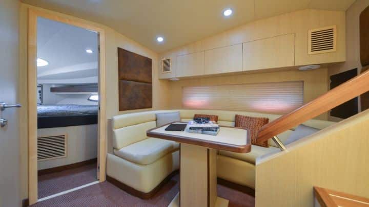 36 ft Mini Yacht Rental