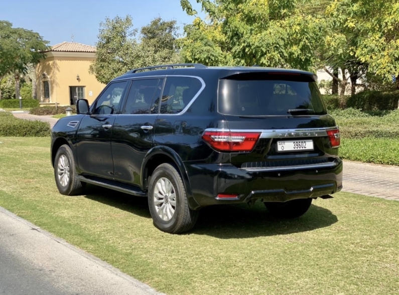  Nissan Patrol Titanium 