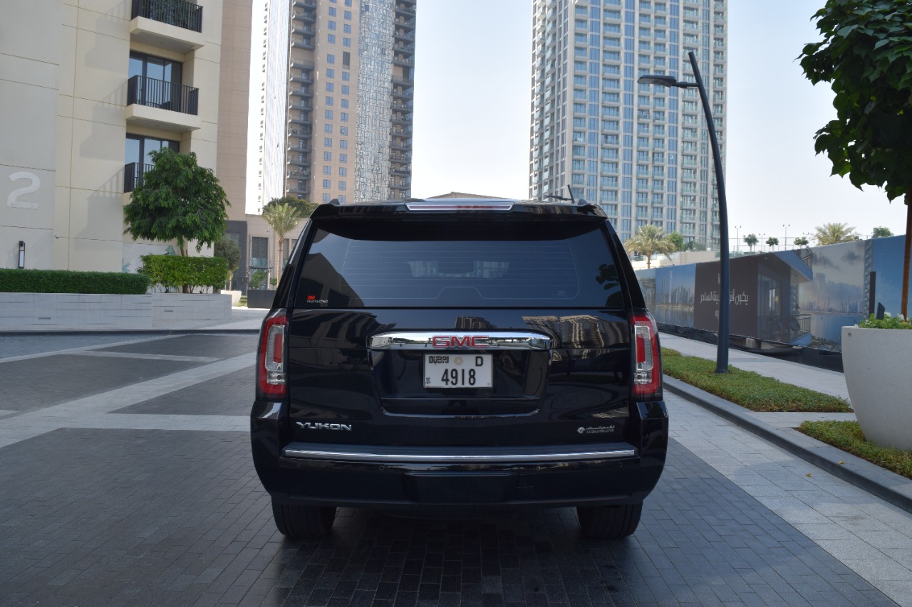 GMC Yukon Denali VIP