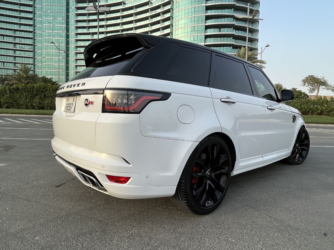 RANGE ROVER SPORT HST - SVR kit 