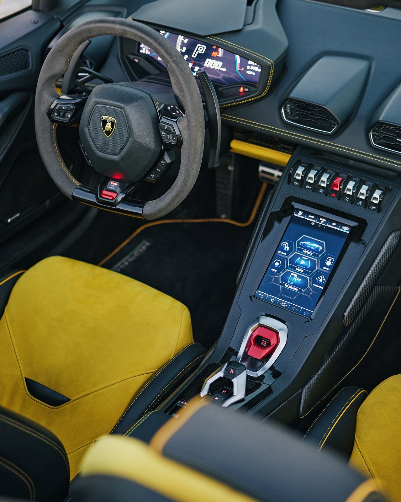 Lamborghini Evo Spyder (Yellow), 2021