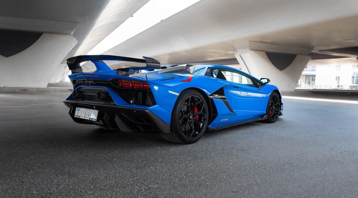 Lamborghini Aventador SVJ