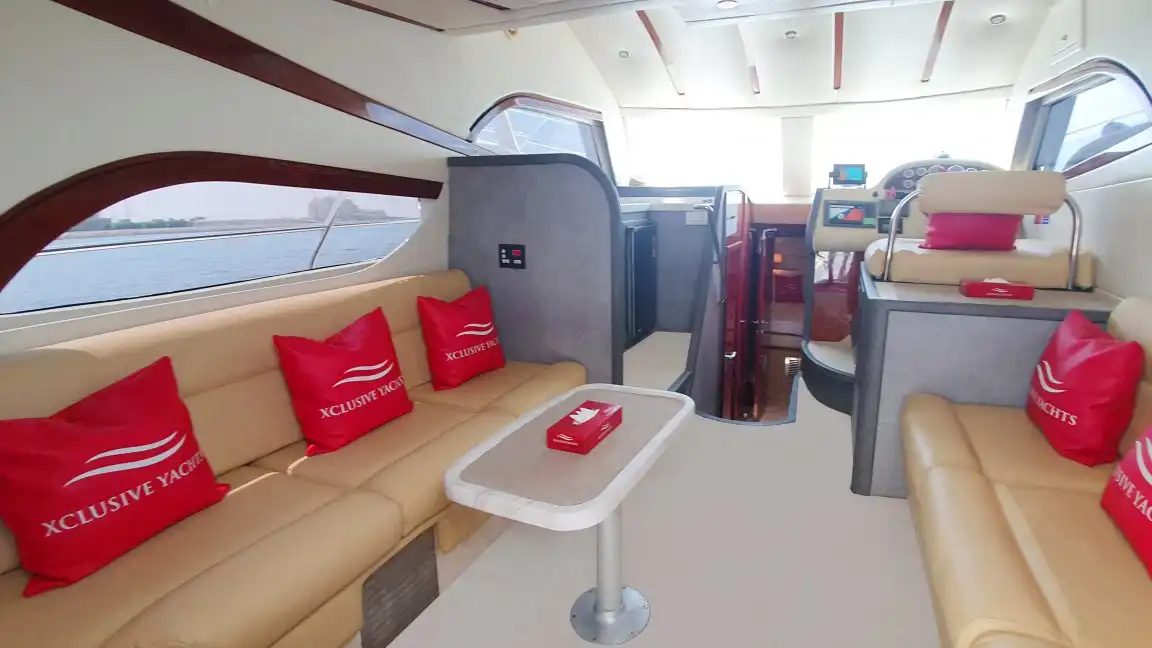 48ft Yacht (X4)