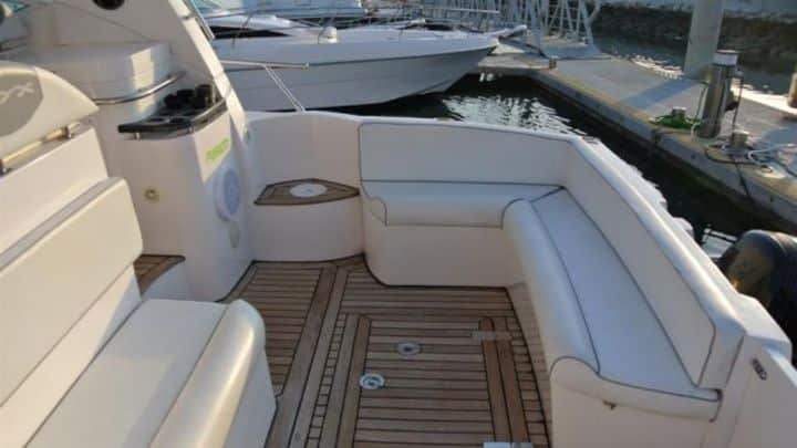 36 ft Mini Yacht Rental