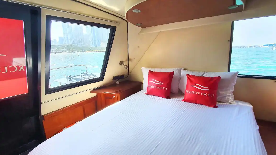 29th Apr, 3 hours, 64ft Yacht