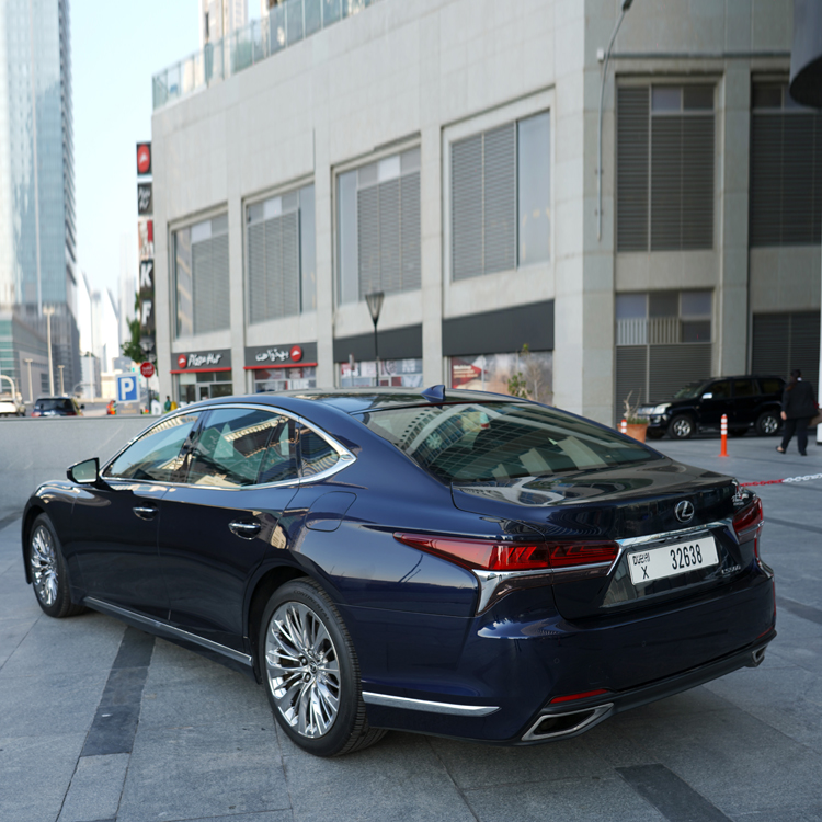 Lexus LS 500