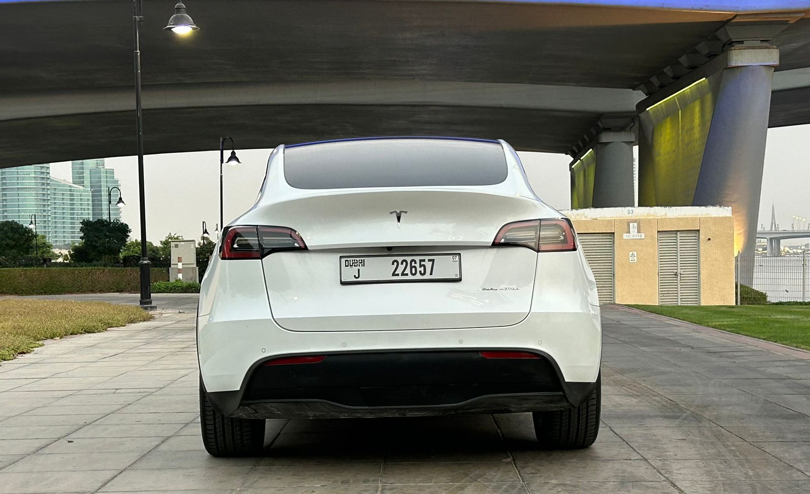 Tesla Model Y Long Range 