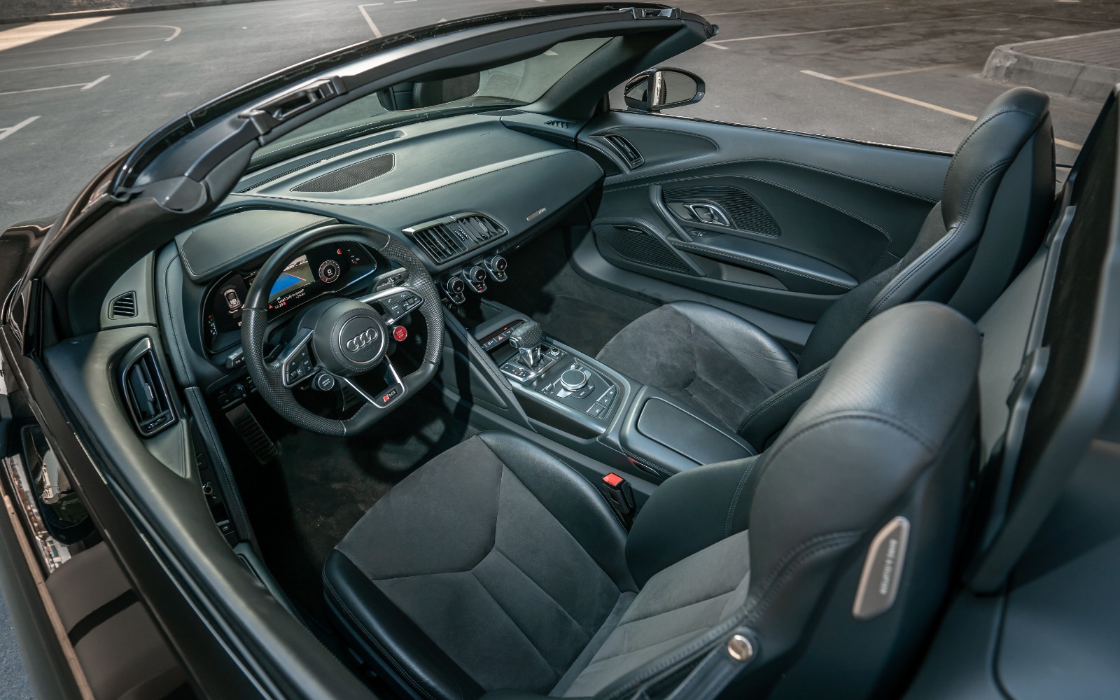 Rent Audi R8 V10 Spyder (Black), 2021 in Dubai