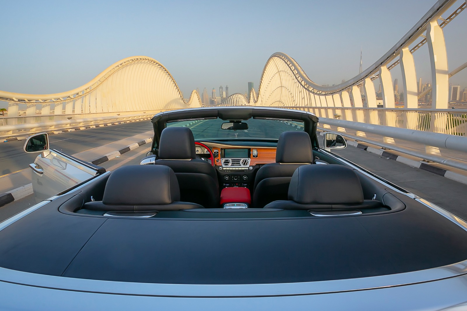 Rolls Royce Dawn (White), 2019