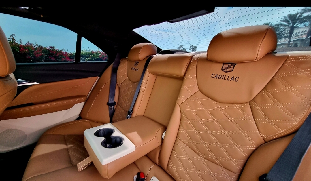 CADILLAC LUXURY CT4