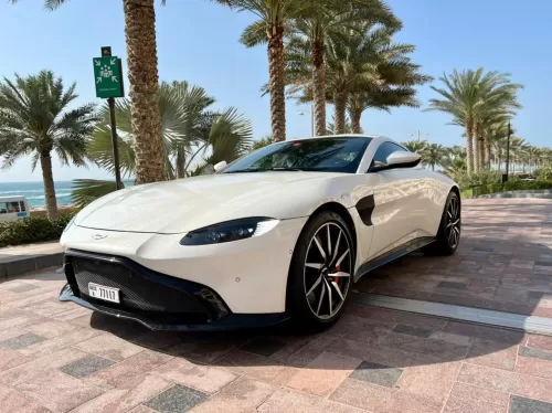 Aston Martin Vantage