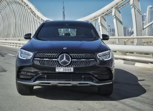 Mercedes GLC300