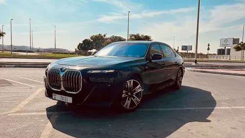 BMW 730i