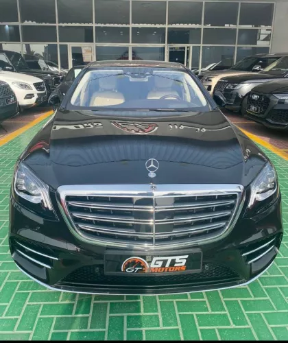 Mercedes-Benz S560